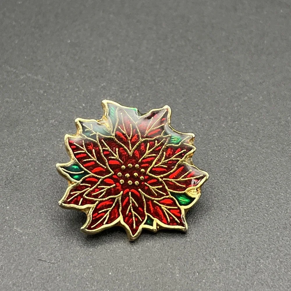 Poinsettia Christmas Flower Lapel Hat‎ Pin